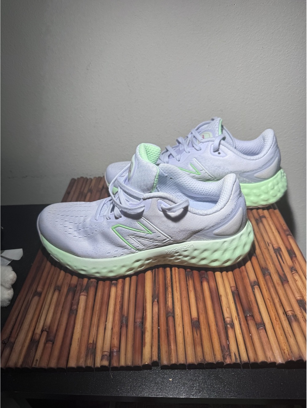 New Balance Fresh Foam EVOZ v2 WEVOZLG2 Women’s Running Shoes Size 8.5 Gray Gree